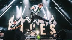 Regolamento: The Hives in concerto a Milano