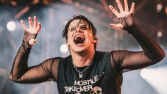 Yungblud: guarda le foto più belle del concerto a I-Days Milano 2024
