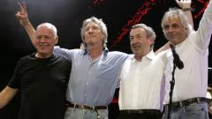 Pink Floyd, Nick Mason sull'intelligenza artificiale: "Potrebbe essere l'unico modo per far tornare amici David e Roger"