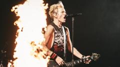 Sum 41: le foto più belle e la scaletta del concerto a Bologna. Guardale qui
