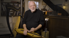David Gilmour ha pubblicato il video con gli auguri di Natale: "È stato un anno incredibile, vorrei rifare tutto subito"
