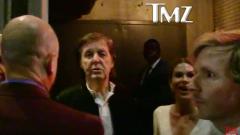 Quella volta che Paul McCartney, Beck e Taylor Hawkins rimbalzati ad un party dopo i Grammy. Guarda il video