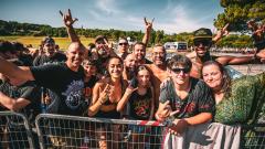 Facce da AC/DC: guarda la prima gallery del pubblico a Imola