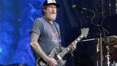 Mastodon: è morto l'ex chitarrista Brent Hinds in un incidente in moto