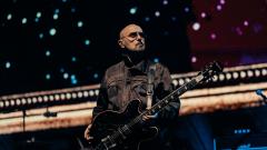 Oasis, Bonehead ha rivelato di avere un cancro alla prostata: “Mi prenderò una pausa, ma tornerò presto”