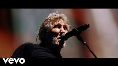 Roger Waters - Us And Them (live)