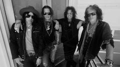 Hollywood Vampires: la band pubblica il video col dietro le quinte del tour 2018, e c'è anche l'Italia! Guardalo qui