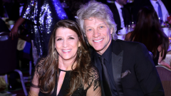 Jon Bon Jovi, la storia d'amore con Dorothea: un legame nato tra i banchi di scuola che dura da più di 40 anni