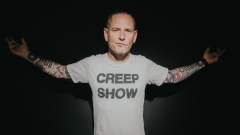 Corey Taylor annuncia il suo primo album solista e pubblica i primi estratti CMFT Must Be Stopped e Black Eyes Blues