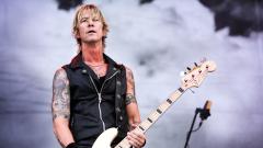 Guns N' Roses: Duff McKagan ha rivelato qual è la canzone della band più difficile da suonare