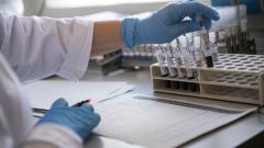 L’Italia Chiamò: partecipa alla raccolta fondi per sostenere il sistema sanitario nazionale