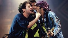 Nelson Mandela: An International Tribute for a Free South Africa: le foto del concerto con Neil Young, Peter Gabriel...