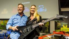 Metallica: la prima apparizione pubblica di James Hetfield dopo la riabilitazione. Guarda le foto in esclusiva