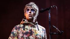 Liam Gallagher ha acquistato una mega villa a Cannes per oltre tre milioni di euro. Guarda le foto