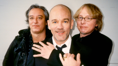 R.E.M.: pubblicata una nuova versione di "What's The Frequency, Kenneth?" dalla ristampa di "Monster". Ascoltala qui