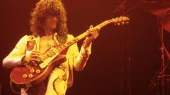 Led Zeppelin: il riff di Whole Lotta Love di Jimmy Page eletto il più bello di sempre! Ecco la Top 10. Siete d'accordo con questa classifica?