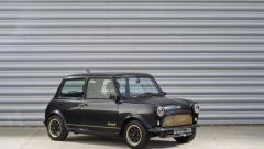 Mini Remastered Marshall Edition: 100% rock’n’roll. Guarda le foto e il video
