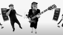 Gli AC/DC hanno pubblicato il video ufficiale del nuovo singolo Realize! Angus Young: "lo scrissi con Malcolm". Guardalo qui