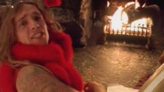 The Darkness, ecco le 10 canzoni delle feste che hanno cambiato la vita di Justin Hawkins