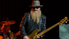 ZZ Top: è morto Dusty Hill, il bassista della band. Aveva 72 anni