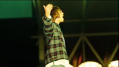 Oasis - Live at Maine Road Football Ground, Manchester 1996