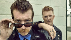 Eagles Of Death Metal, Jesse Hughes al processo per i fatti al Bataclan: “Perdono i terroristi”