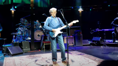 Eric Clapton, al via il tour europeo: ecco come è andata la prima data. Guarda i video