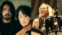 Foo Fighters: il nuovo album sarà dedicato a Taylor Hawkins e Virginia Grohl, la mamma di Dave scomparsa ad agosto
