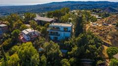 Kiss: Gene Simmons ha messo in vendita la sua casa di Los Angeles per 1.900.000 euro. Guarda le foto