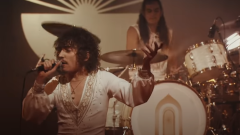 I Greta Van Fleet hanno eseguito dal vivo il nuovo singolo Heat Above: "rappresenta un momento di pace nella tempesta"