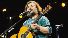 Jack Black ha pubblicato un nuovo inedito "I Feel Alive", sarà nella colonna sonora di Minecraft. Ascoltalo qui