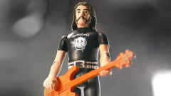 I Motörhead lanciano la action figure di Lemmy per i 40 anni di "Ace Of Spades"! Guarda le foto