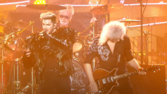 Queen + Adam Lambert, pubblicato il video di "Somebody To Love" tratto da Live Around The World. Guardalo qui