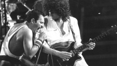 I Queen rischiarono di perdere uno dei più grandi riff della loro carriera: "Eravamo tutti ubriachi quella notte"