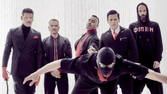 Rammstein, negli anni '80 il batterista suonava in Germania dell'Est in una band con due spie del governo. La storia