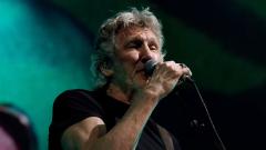 Roger Waters pubblica la versione di Time registrata dal vivo per il film Us +Them. Guardala e ascoltala qui