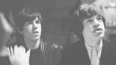 The Rolling Stones, Keith Richards racconta la storia del primo incontro con Mick Jagger. Leggila qui