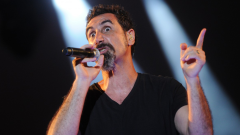 System Of A Down, Serj Tankian pubblicherà un disco con canzoni inedite inizialmente composte per la band