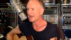 Coronavirus, il concerto casalingo di Sting per i fan in quarantena. Guarda il video