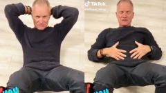 Sting mostra i segreti della sua forma fisica a 70 anni. Il consiglio ai fan: "potete farlo anche voi"