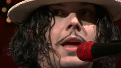 The White Stripes, pubblicati due video live inediti di My Doorbell and Dead Leaves e The Dirty Ground. Guardali qui