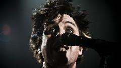 Billie Joe Armstrong insulta un fan su Instagram per le sue opinioni su Trump: "Non ascoltare i miei dischi!". Guarda il post