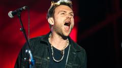 Damon Albarn si è reciso completamente un dito mentre preparava il pesto: "mi dissero che non avrei più suonato il piano"