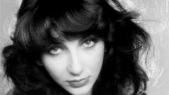 Kate Bush dice no a fotocamere e smartphone