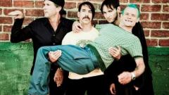 Red Hot Chili Peppers: in playback l’esibizione al Super Bowl