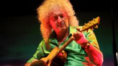 Coronavirus, Brian May suonerà un mini concerto al giorno dal salotto di casa: "Questo il mio contributo al bene comune"