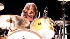Queens Of The Stone Age, il segreto di Dave Grohl per la batteria in No One Knows: "ecco come nacque quel suono"
