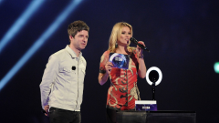 David Bowie: trionfo ai Brit Awards