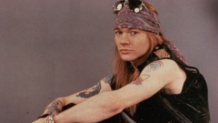 Axl Rose, la storia della sua difficile infanzia: dal rapimento all'età di due anni fino agli abusi