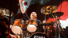 Metallica: ecco il making of  del nuovo singolo Moth Into Flame. Guardalo ora
